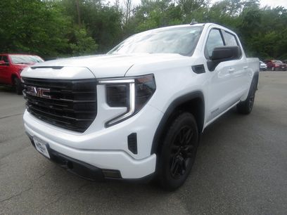 Used 2023 GMC Sierra 1500 Elevation
