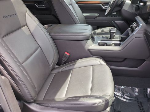 Certified 2025 GMC Sierra 1500 Denali w/ Denali Reserve Package AWD/4WD image 45