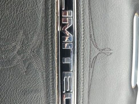 Used 2015 RAM 1500 Limited image 38