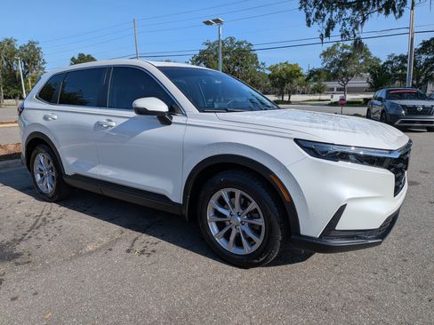 Used 2024 Honda CR-V EX image 2