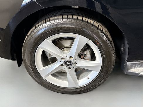 Used 2017 Mercedes-Benz GLE 350 w/ Premium 1 Package image 37