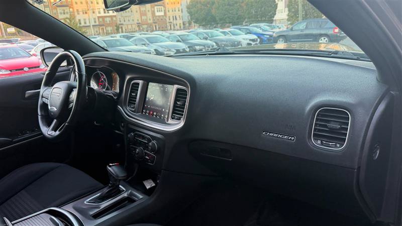 Used 2019 Dodge Charger GT RWD image 7