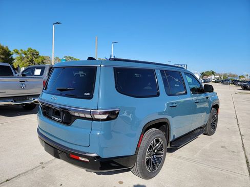 New 2026 Jeep Grand Wagoneer 2WD image 5