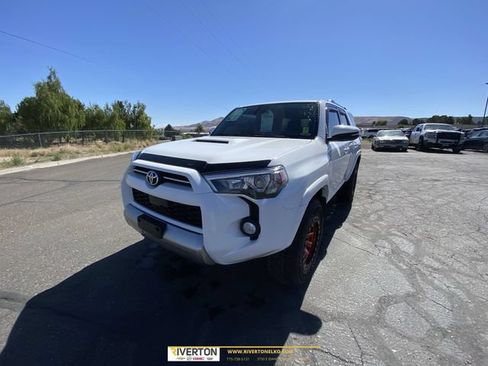 Used 2020 Toyota 4Runner TRD Off-Road Premium AWD/4WD image 1