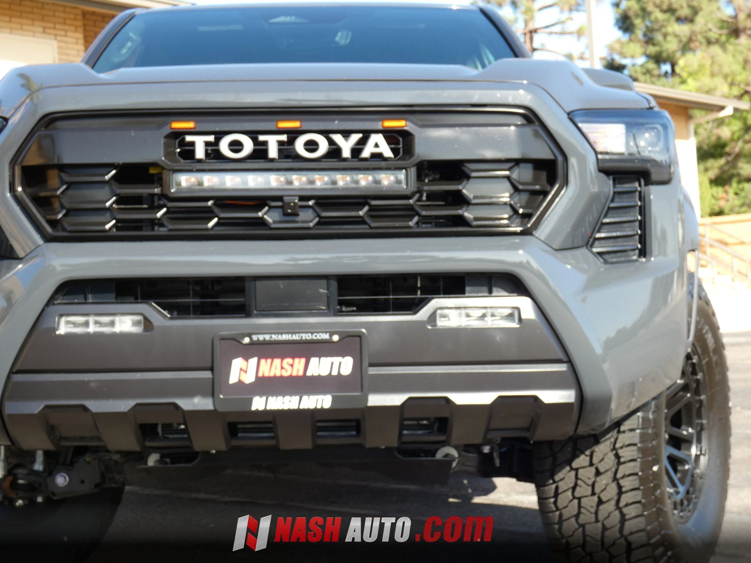 Used 2026 Toyota Tacoma SR5 RWD image 14