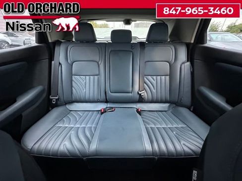 Used 2023 Nissan Ariya image 11