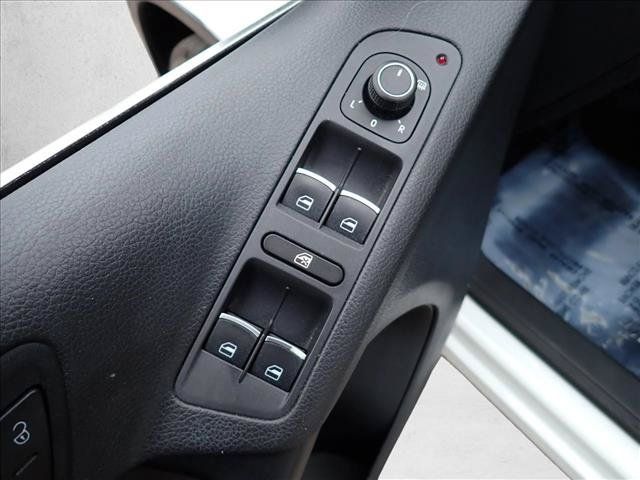 Used 2017 Volkswagen Tiguan Wolfsburg Edition FWD image 14