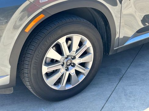 Used 2025 Hyundai Palisade SEL FWD image 9