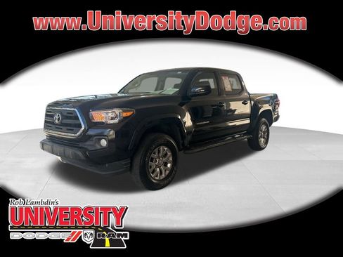 Used 2017 Toyota Tacoma 2WD Double Cab image 1