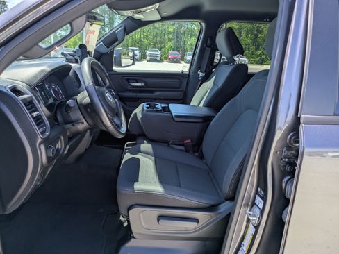 Used 2024 RAM 1500 Tradesman image 11