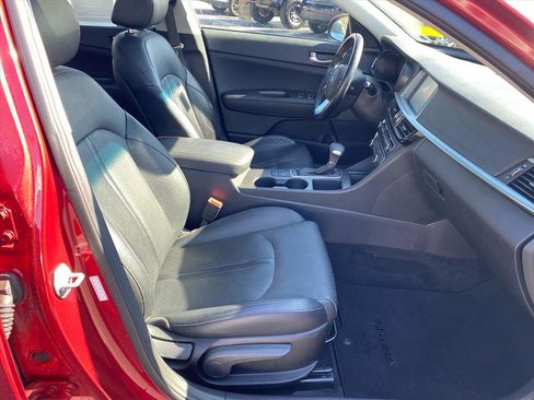 Used 2020 Kia Optima SE FWD image 26