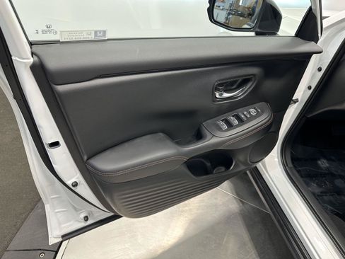 Certified 2026 Honda HR-V Sport image 13