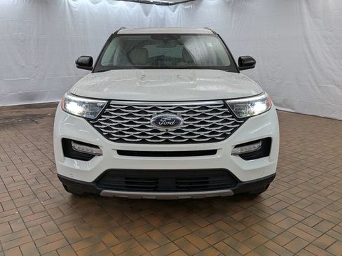 Certified 2023 Ford Explorer Platinum w/ Technology Package AWD/4WD image 2