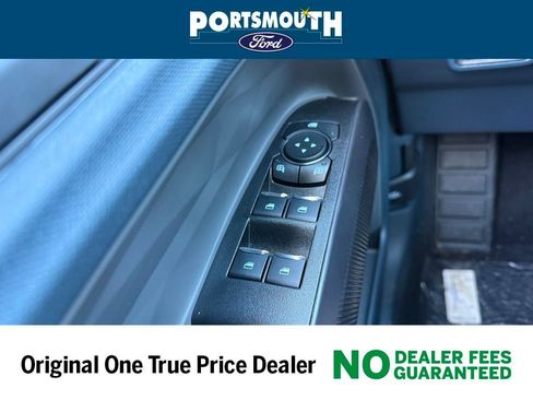 New 2025 Ford Maverick XLT w/ XLT Luxury Package AWD/4WD image 26