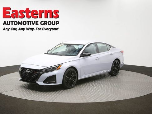 Used 2024 Nissan Altima 2.5 SR image 55