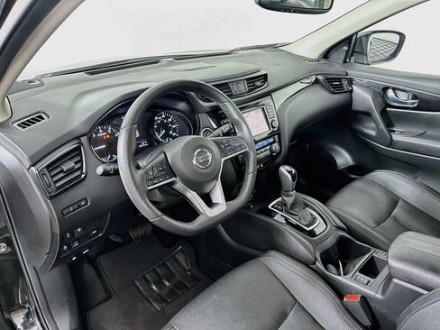 Used 2019 Nissan Rogue Sport SL w/ Premium Package AWD/4WD image 21