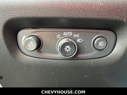 Used 2018 Chevrolet Traverse LT FWD image 66
