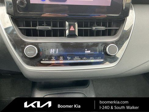 Used 2024 Toyota Corolla LE image 23