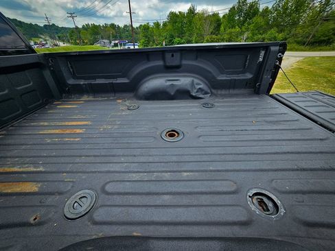 Used 2022 RAM 3500 Laramie AWD/4WD image 6