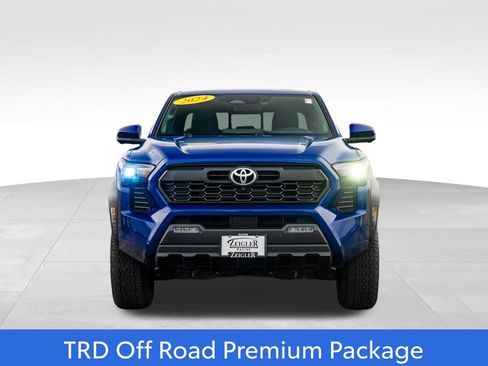 Certified 2024 Toyota Tacoma TRD Off-Road w/ TRD Off Road Premium Package image 2