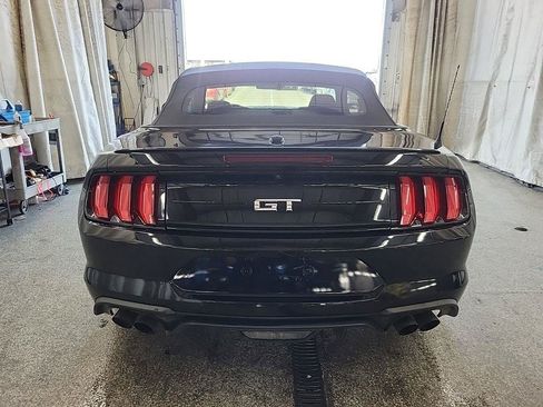 Used 2021 Ford Mustang GT Premium RWD image 5