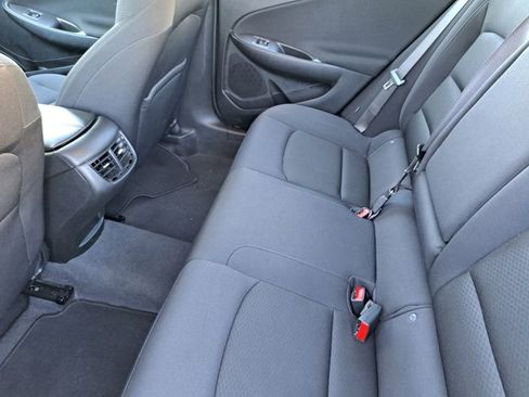 Used 2025 Chevrolet Malibu LT image 20