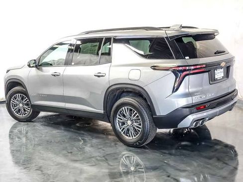 Certified 2024 Chevrolet Traverse LT AWD/4WD image 8