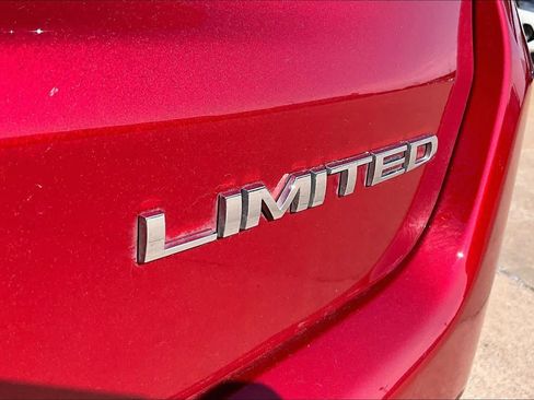 Used 2025 Jeep Compass Limited AWD/4WD image 10