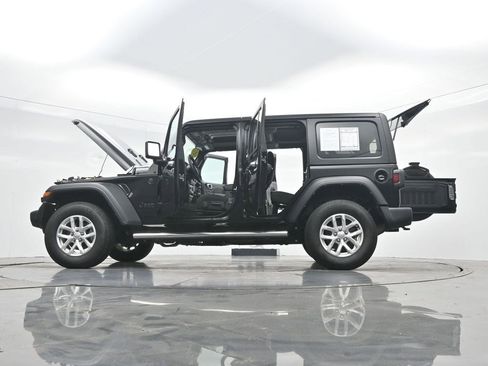 Used 2023 Jeep Wrangler Unlimited Sport AWD/4WD image 40