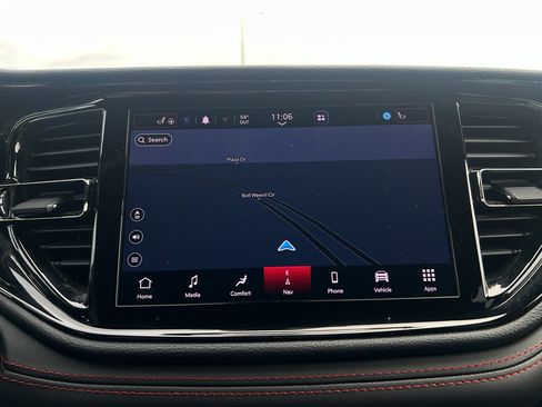 Certified 2025 Dodge Durango GT image 17