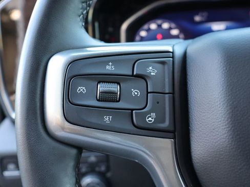 Used 2024 Chevrolet Silverado 1500 LT image 14