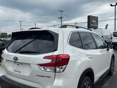Used 2020 Subaru Forester Limited AWD/4WD image 10
