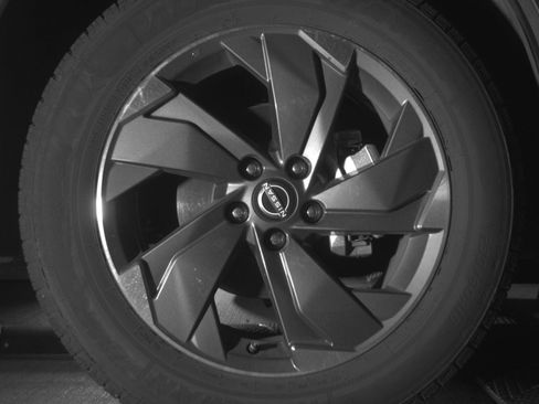 Used 2025 Nissan Rogue SV image 13