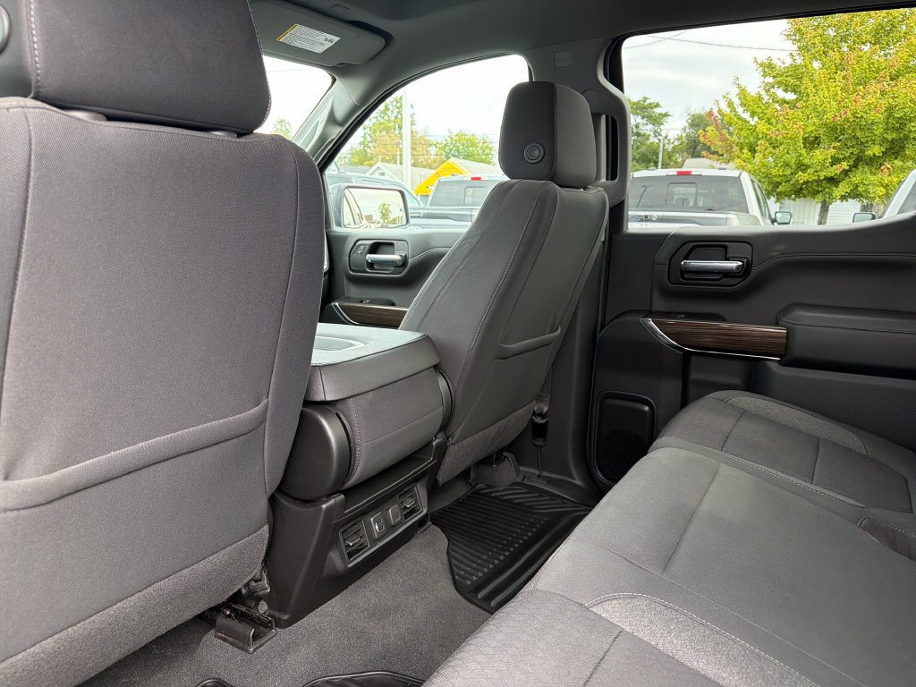 Used 2022 Chevrolet Silverado 1500 RST AWD/4WD image 31