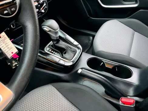 Used 2024 Kia Soul LX w/ Option Group 015 image 14