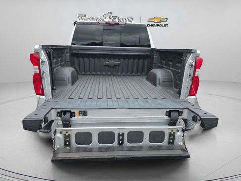 Used 2022 Chevrolet Silverado 1500 LTZ w/ LTZ Premium Package AWD/4WD image 10