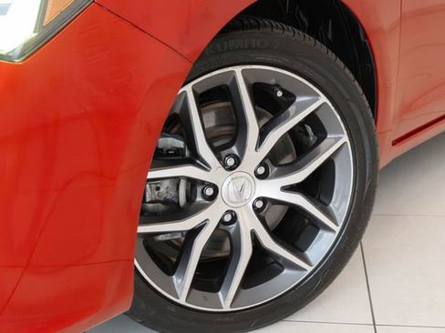 Used 2019 Acura ILX FWD image 2