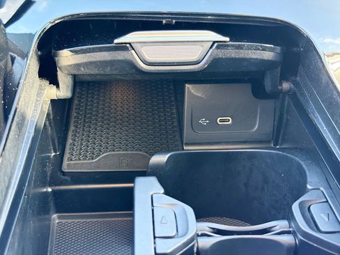 Used 2024 Mercedes-Benz C 300 C 300 image 31