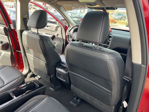 Certified 2023 Nissan Pathfinder SL w/ SL Premium Package image 16