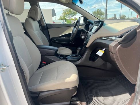 Used 2017 Hyundai Santa Fe Sport AWD/4WD image 29