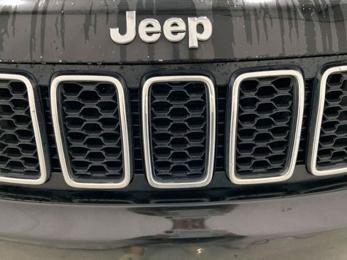 Used 2017 Jeep Grand Cherokee Limited RWD image 27