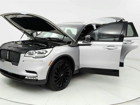 Used 2021 Lincoln Aviator Reserve w/ Equipment Group 201A image 9
