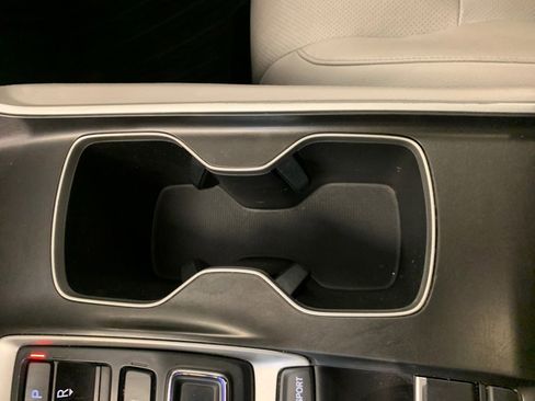 Used 2018 Honda Accord EX-L image 36