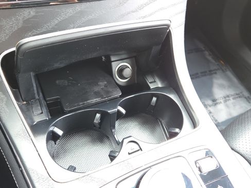 Used 2019 Mercedes-Benz GLC 300 GLC 300 image 34