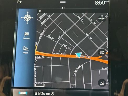 Used 2021 Volvo XC40 T4 R-Design w/ Climate Package image 19