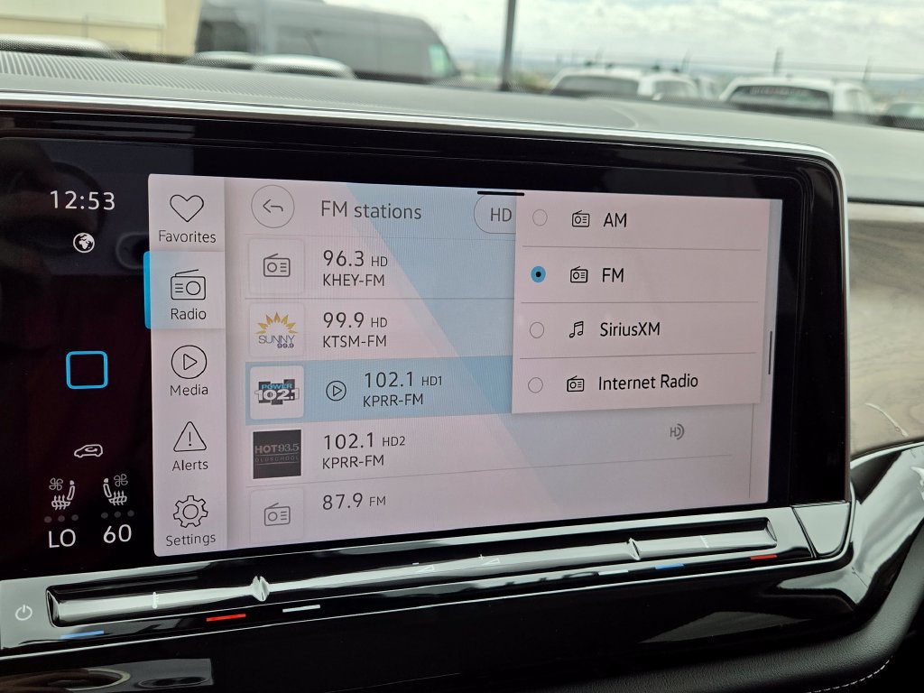 Certified 2026 Volkswagen Atlas SE FWD image 24