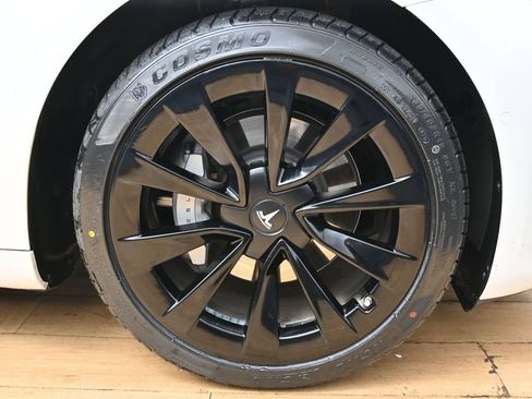 Used 2022 Tesla Model 3 RWD image 13