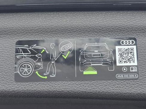 Used 2025 Audi Q3 2.0T Premium w/ Convenience Package image 14