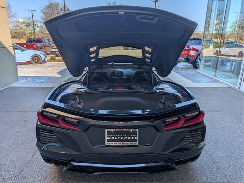 Used 2023 Chevrolet Corvette Stingray Coupe w/ Z51 Performance Package image 5