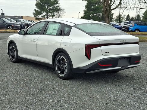 New 2025 Kia K4 EX FWD image 4